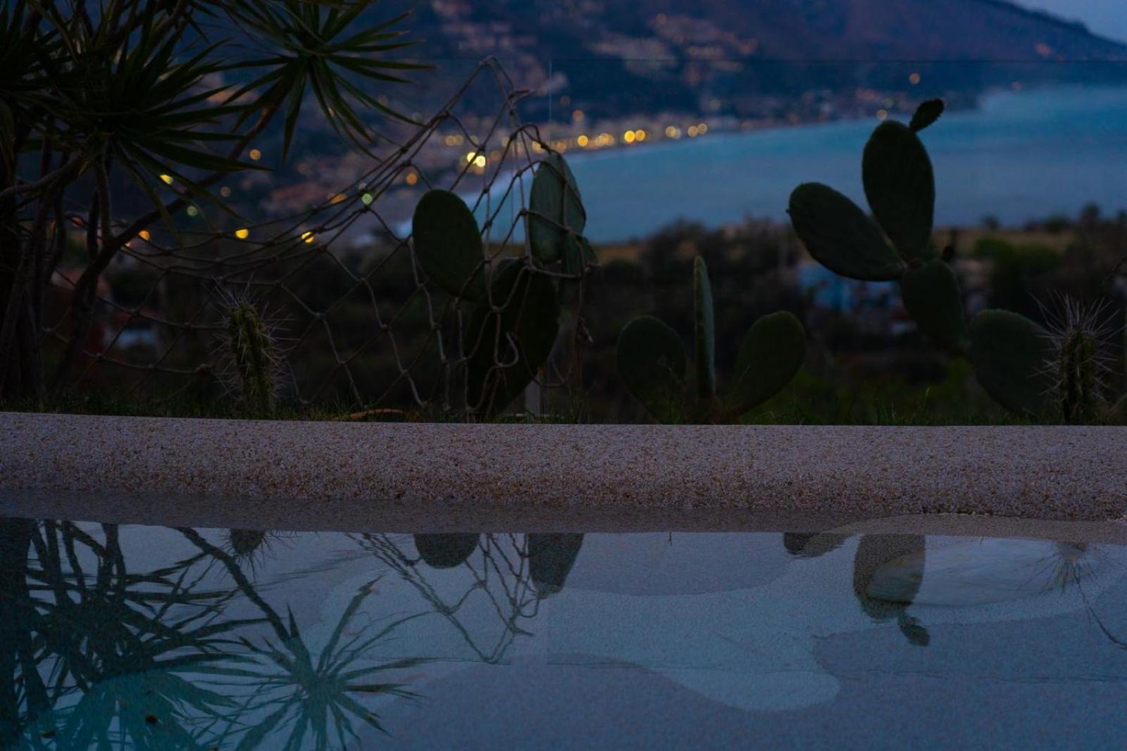 Villa Zagara Garden Spectacular Sea View In Taormina Bagian luar foto